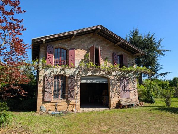 Maison 224 m2 avec 7 chambres, dépendance 97 m² sur terrain de 1455 m²