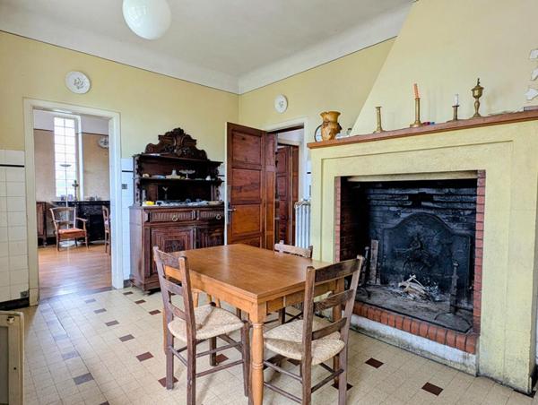 Maison 224 m2 avec 7 chambres, dépendance 97 m² sur terrain de 1455 m²