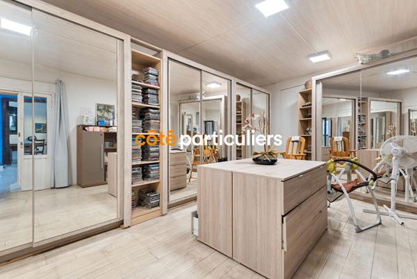 Vente Villa290 m² - 6 Pièces - SAINT PIERRE (97410)