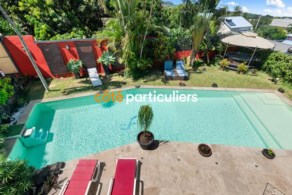 Vente Villa290 m² - 6 Pièces - SAINT PIERRE (97410)