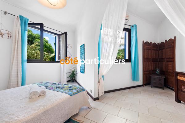 Vente Villa290 m² - 6 Pièces - SAINT PIERRE (97410)