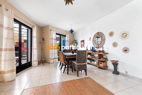 Vente Villa290 m² - 6 Pièces - SAINT PIERRE (97410)