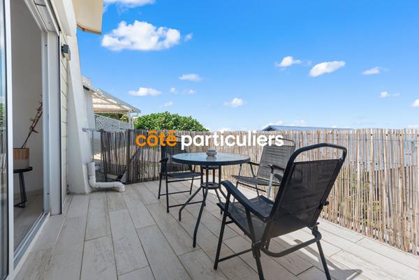 Vente Villa290 m² - 6 Pièces - SAINT PIERRE (97410)