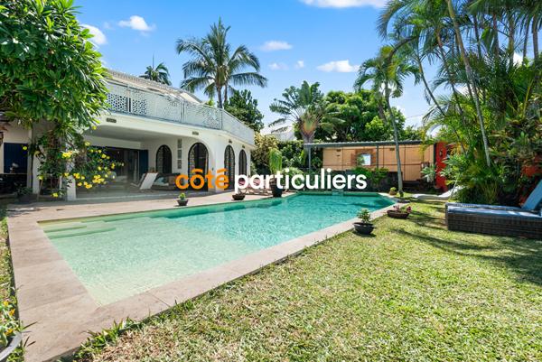 Vente Villa290 m² - 6 Pièces - SAINT PIERRE (97410)