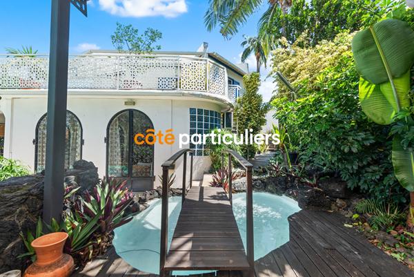 Vente Villa290 m² - 6 Pièces - SAINT PIERRE (97410)