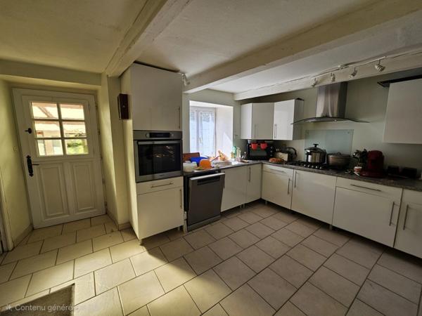 Maison à vendre 6 pièces SAULZET LE FROID (63)