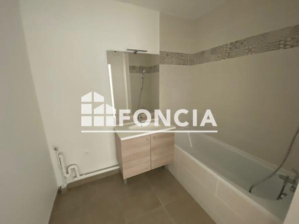 Location Appartement 3 pièces 59.41 m² - LIFE PARK BT B3 Marseille 13013