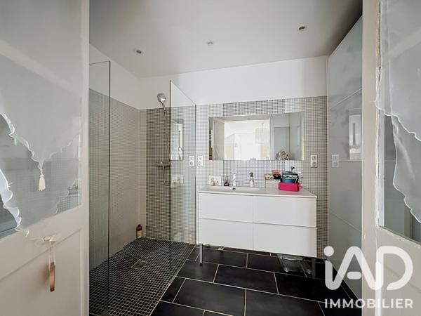 Maison à vendre 5 pièces 270 m² Bessan