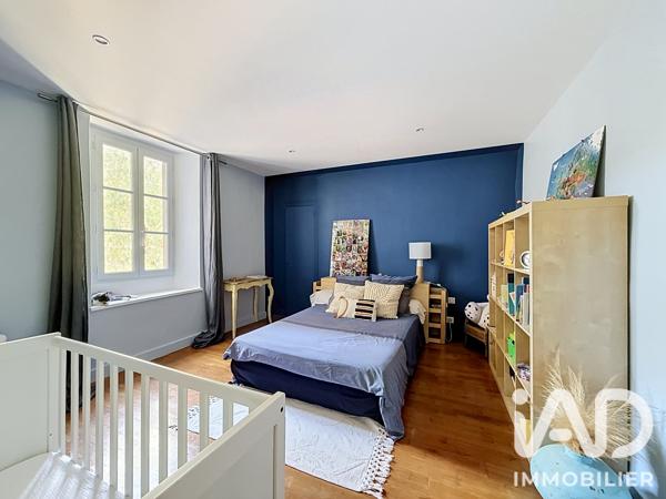 Maison à vendre 5 pièces 270 m² Bessan