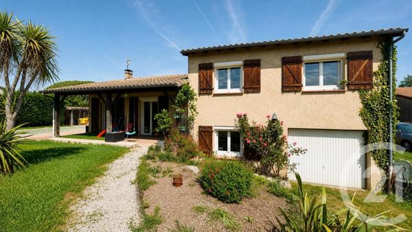 Maison à vendre  4 pièces - 150 m 2   VARILHES  - 09