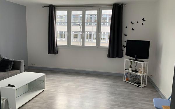 Appartement à louer    1 pièce •  Beauvais