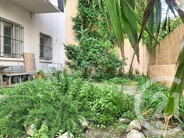 Immeuble à vendre  350 m 2   PERPIGNAN  - 66
