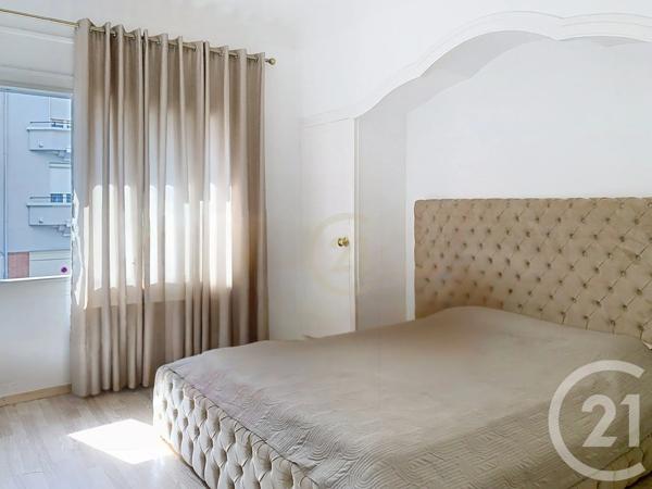 Immeuble à vendre  350 m 2   PERPIGNAN  - 66
