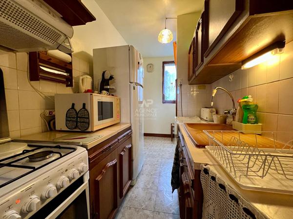 Appartement Carrieres Sur Seine 3 pièce(s) 42.22 m2 €194 000 ** - Référence 718