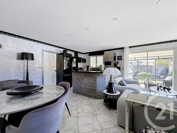Maison à vendre  3 pièces - 78,46 m 2   AGDE  - 34