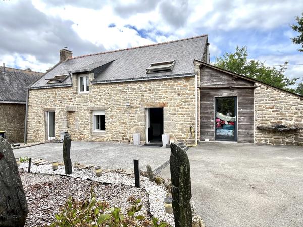 MAISON EN PIERRES rénovée 3 chambres aux Portes de VANNES