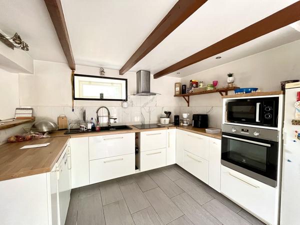 MAISON EN PIERRES rénovée 3 chambres aux Portes de VANNES