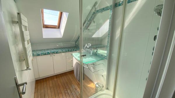 VIROFLAY - Rive Droite - Maison de 4 chambres. 1 150 000 € **  - Référence  727-C