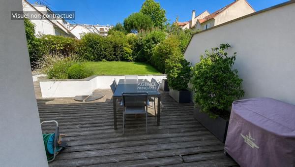 VIROFLAY - Rive Droite - Maison de 4 chambres. 1 150 000 € **  - Référence  727-C
