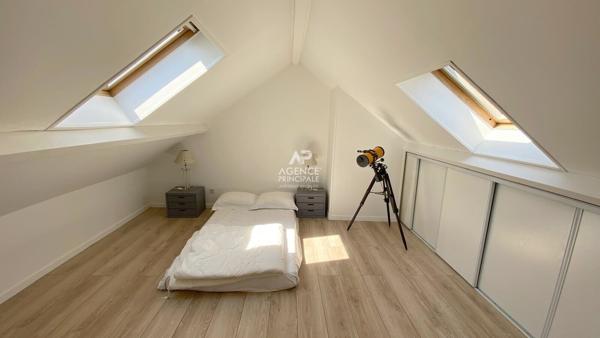 VIROFLAY - Rive Droite - Maison de 4 chambres. 1 150 000 € **  - Référence  727-C