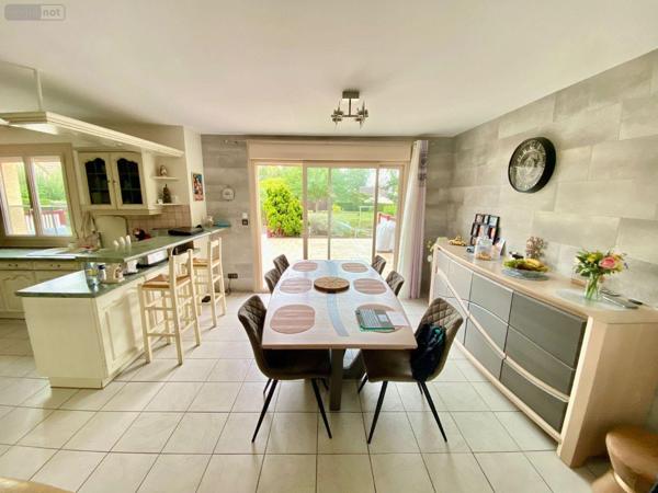 Maison à vendre à Cérans-Foulletourte dans la Sarthe (72330), ref : 72122-1386