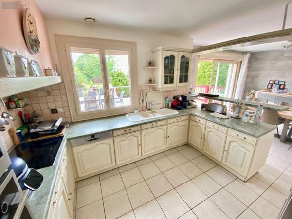 Maison à vendre à Cérans-Foulletourte dans la Sarthe (72330), ref : 72122-1386