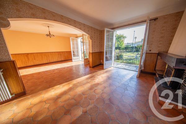 Maison à vendre  7 pièces - 175,88 m2 ST AUBIN DE MEDOC - 33