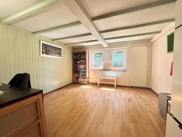 Maison 8 pièces 4 chambres sous-sol total