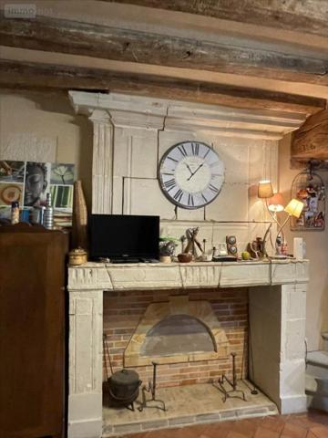 Appartement ancien à vendre à Richelieu dans l'Indre-et-Loire (37120), ref : 37067-980379