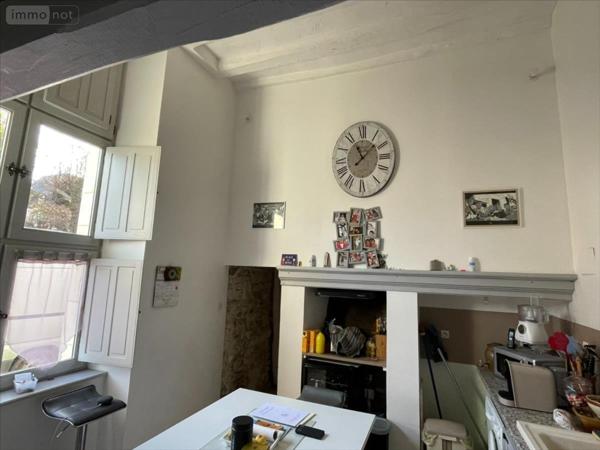 Appartement ancien à vendre à Richelieu dans l'Indre-et-Loire (37120), ref : 37067-980379