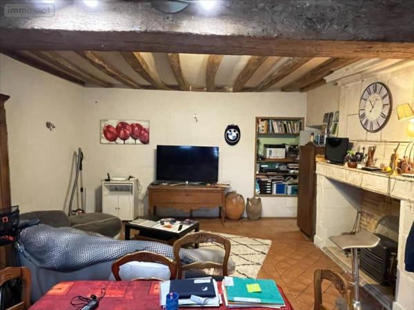 Appartement ancien à vendre à Richelieu dans l'Indre-et-Loire (37120), ref : 37067-980379