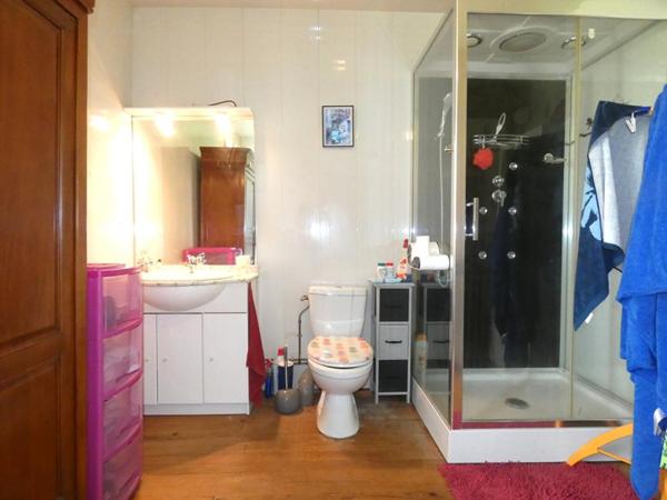 Maison115 m2 / 3 chambres / sous-sol / grand garage / terrain 1548m²