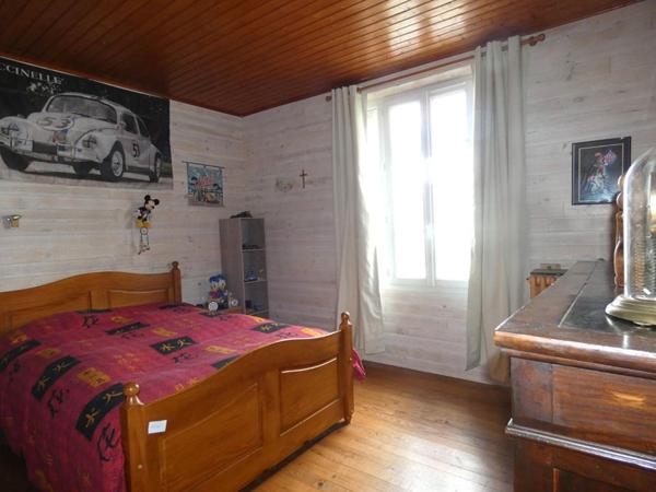 Maison115 m2 / 3 chambres / sous-sol / grand garage / terrain 1548m²