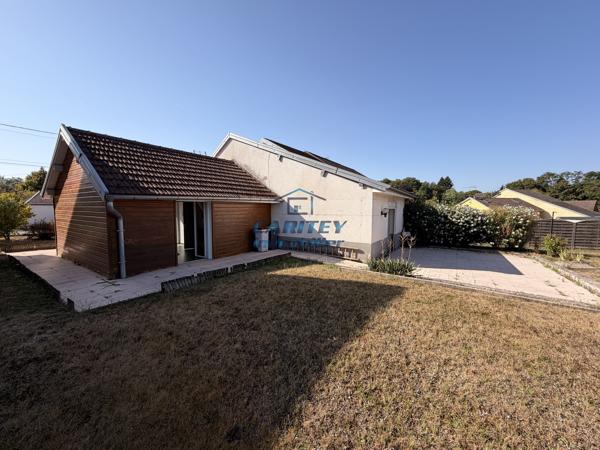 Maison individuelle plain pied en pierre – 90 m² – 3 chambres – Terrain 1 468 m²