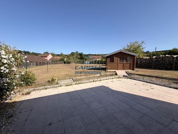 Maison individuelle plain pied en pierre – 90 m² – 3 chambres – Terrain 1 468 m²