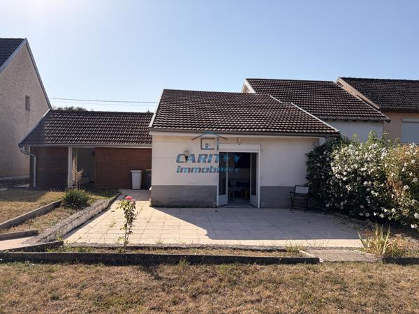 Maison individuelle plain pied en pierre – 90 m² – 3 chambres – Terrain 1 468 m²