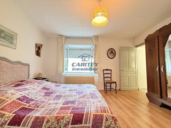 Maison individuelle plain pied en pierre – 90 m² – 3 chambres – Terrain 1 468 m²