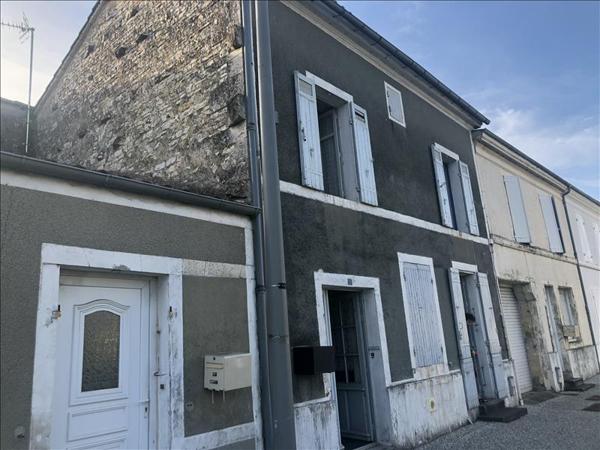 Maison à vendre |  Saint-Hilaire-de-Villefranche |  4 pièces | 123 m²