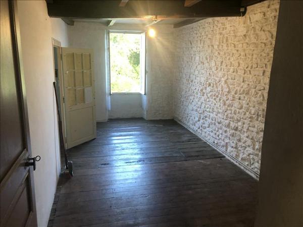 Maison à vendre |  Saint-Hilaire-de-Villefranche |  4 pièces | 123 m²