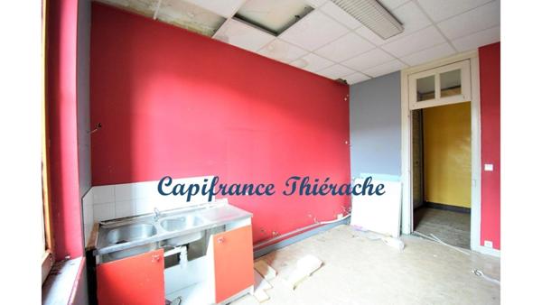 Dpt Aisne (02),sur Hirson, à vendre immeuble mixte d'une surface totale de 141.07m² sur une parcelle de 130m²