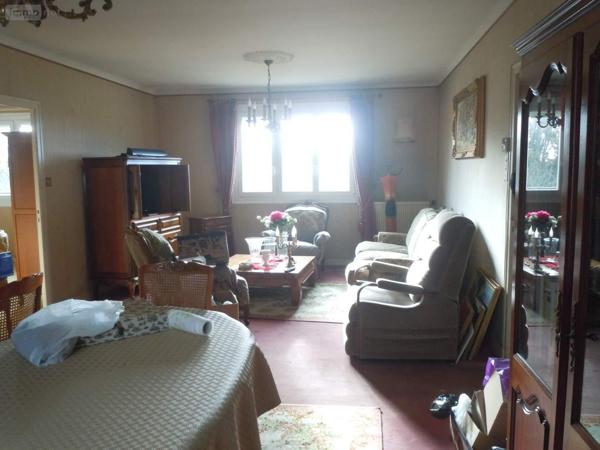 Maison à vendre à Merdrignac dans les Côtes-d'Armor (22230), ref : 121/1003