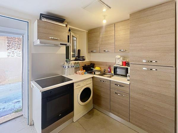 Gardanne - Immeuble de rapport- 140 m2 - 4 logements - beaux revenus locatifs