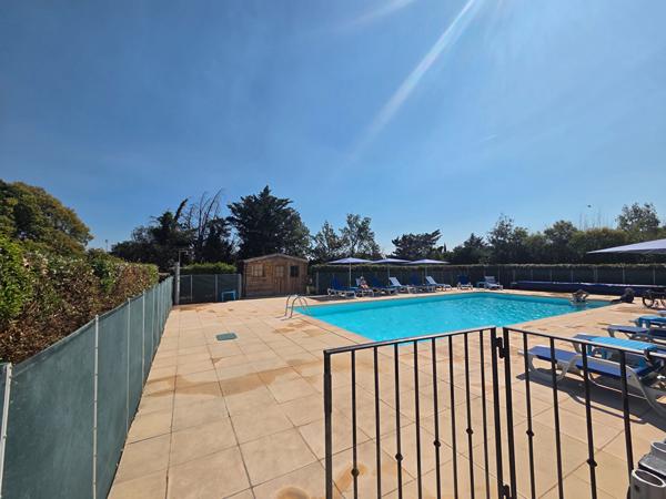 Appartement Vedène 2 pièce(s) 43.61 m2 avec balcon stationnement et piscine