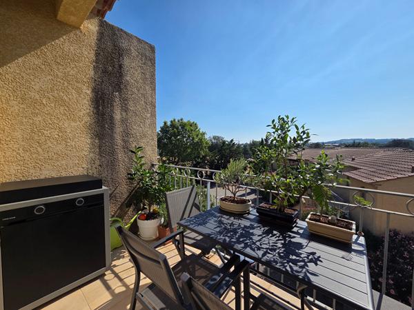 Appartement Vedène 2 pièce(s) 43.61 m2 avec balcon stationnement et piscine