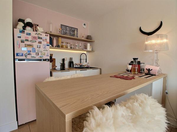 Appartement Vedène 2 pièce(s) 43.61 m2 avec balcon stationnement et piscine