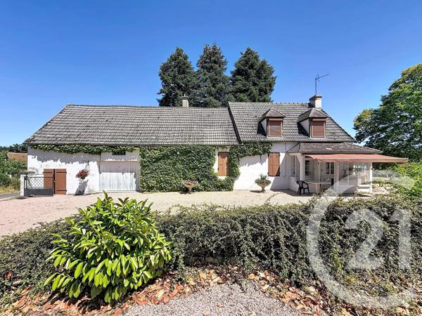 Maison à vendre  4 pièces - 97 m 2   ST POURCAIN SUR SIOULE  - 03