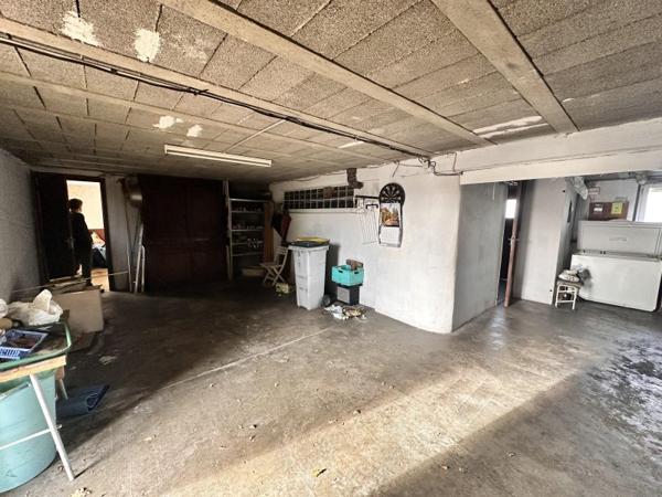 Vente / Maison à rénover à Saint-Pierre-du-Mont (40280)