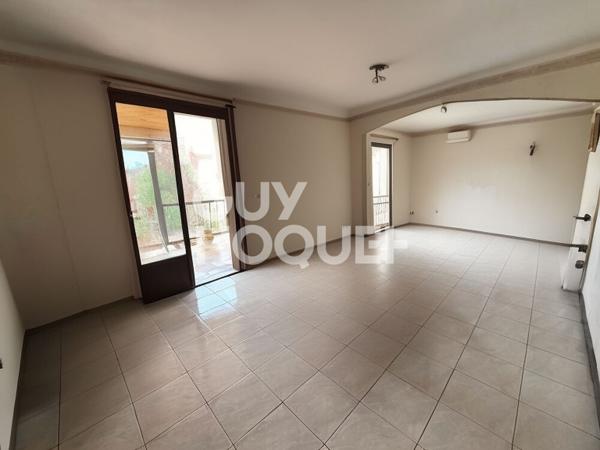 Maison à vendre à Laudun l'Ardoise - 4 pièces avec beau terrain