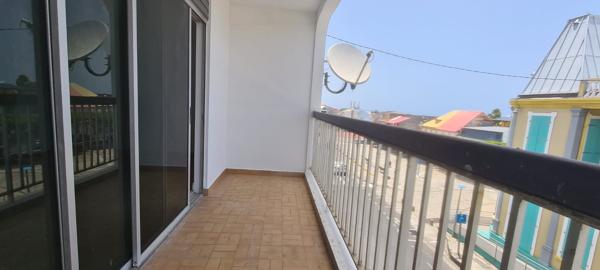 À LOUER – Spacieux T2 de 50 m² en plein cœur du Moule - Location non meublée (Bail classique 3 ans)