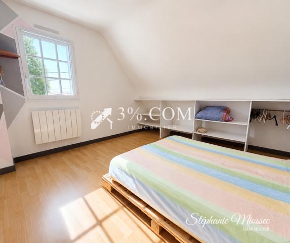 Maison 8 pièce(s) 6 chambre(s) 183 m²